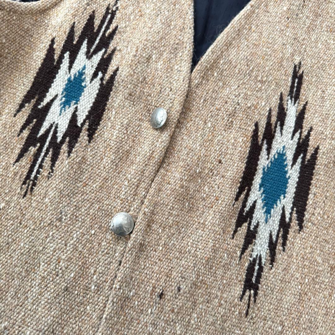 CENTINELA センチネラ　チマヨ　ベスト オルテガ コンチョボタン