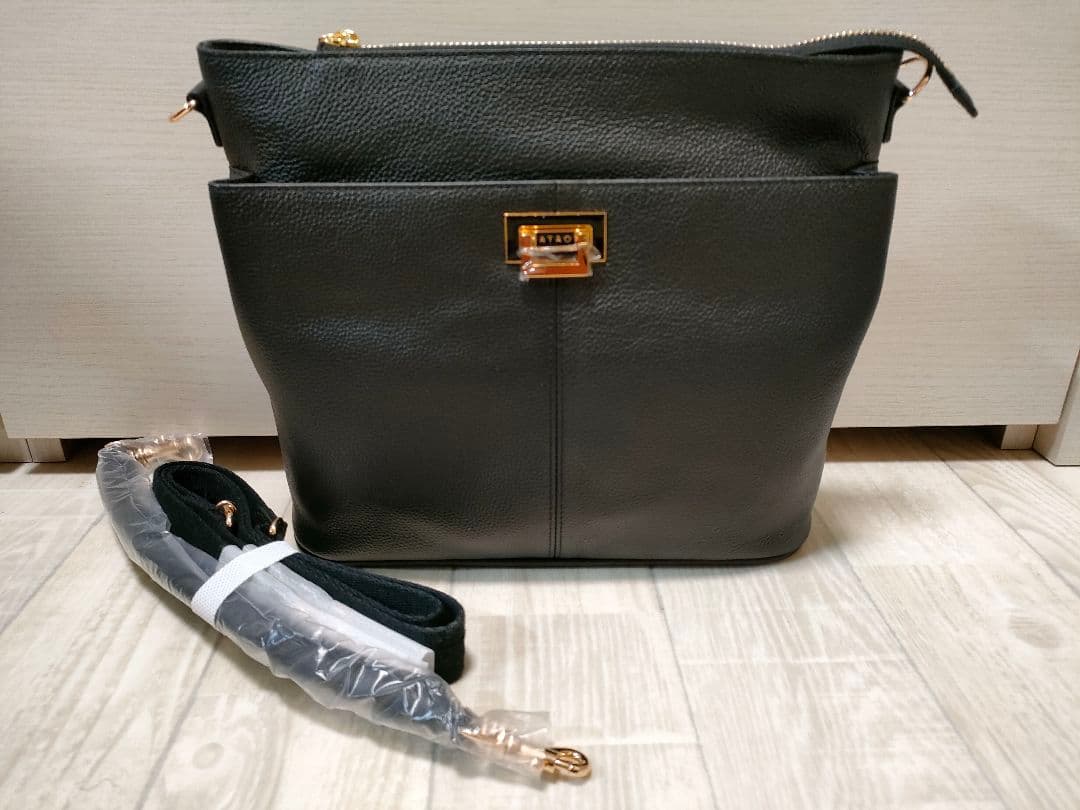 アタオ　WEEKEND　ウィークエンド　ブラック