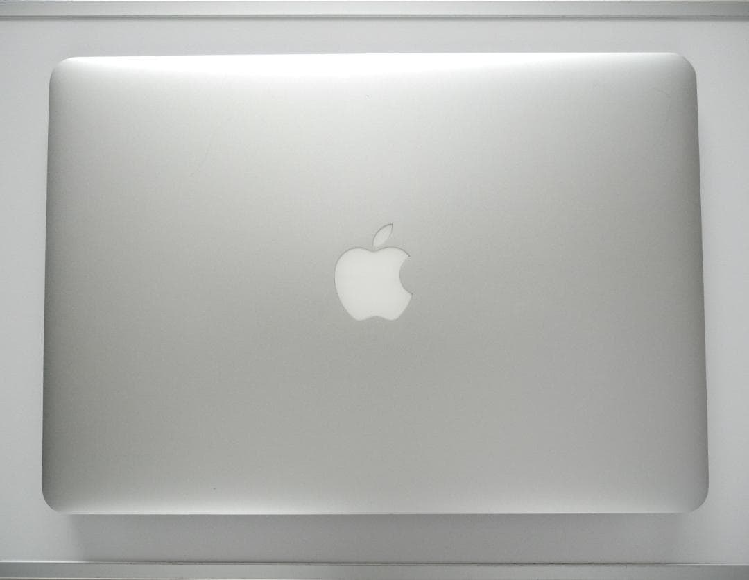 MacBook Air 13インチ 2015 大容量アダプター付き