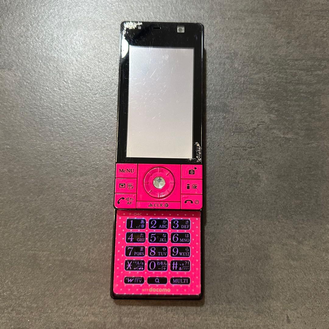 CECIL McBEE ガラケー F-04C 平成ギャル