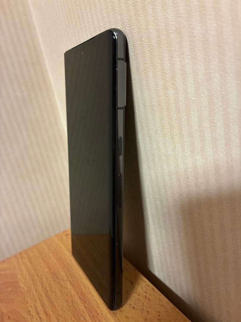 Pixel 7 Pro 128GB ジャンク品 画面に縦線 海外版