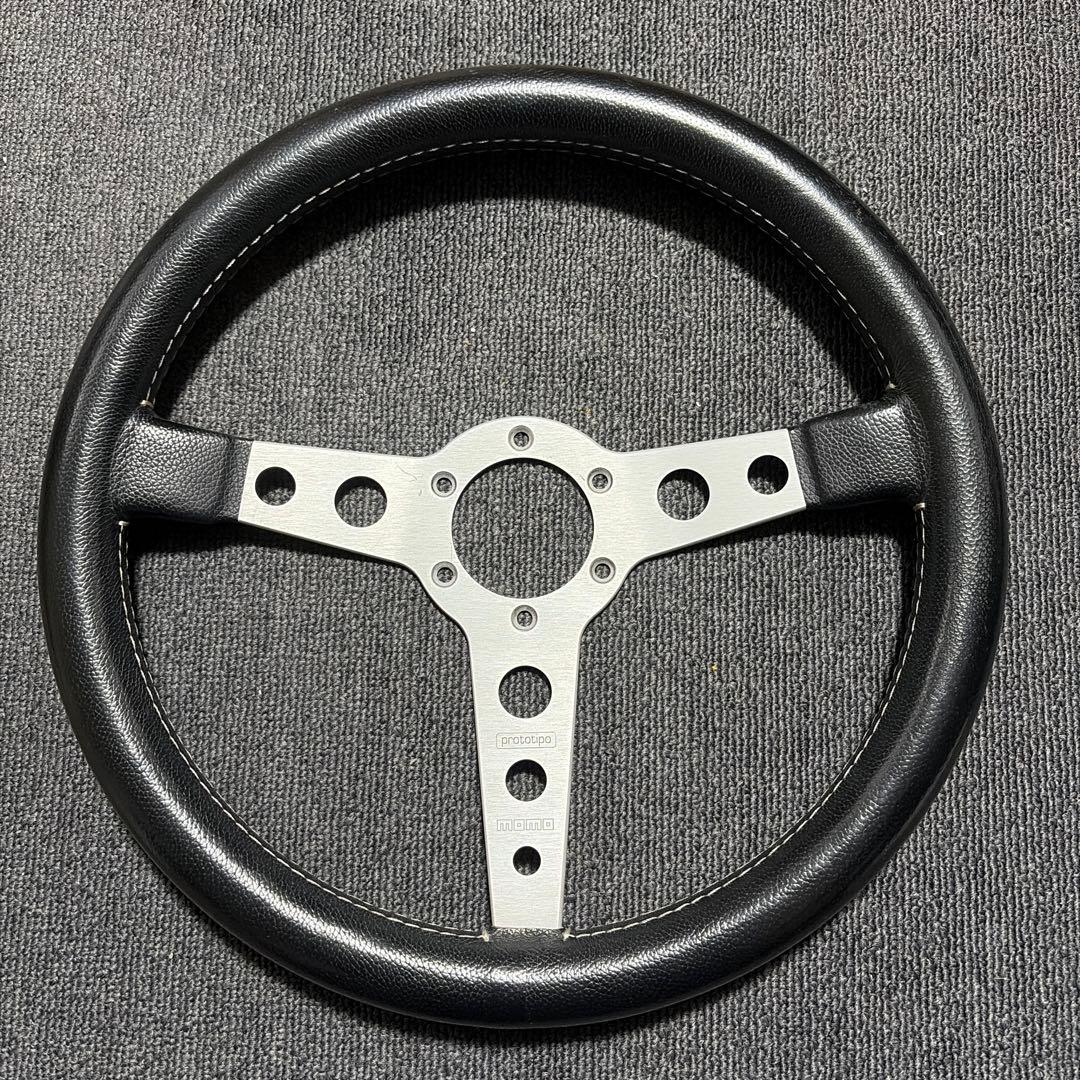 MOMO ステアリング prototipo