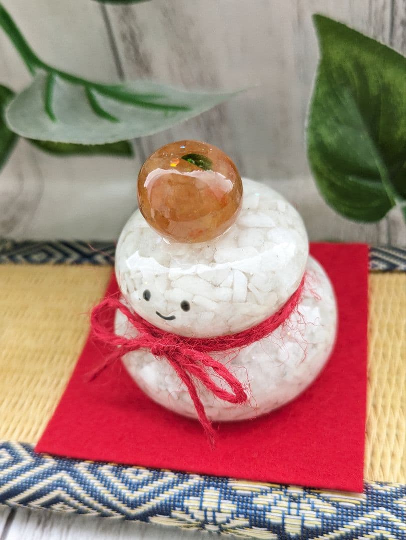 【きらっと】顔付き！かがみもちちゃん形オルゴナイト☆他３点