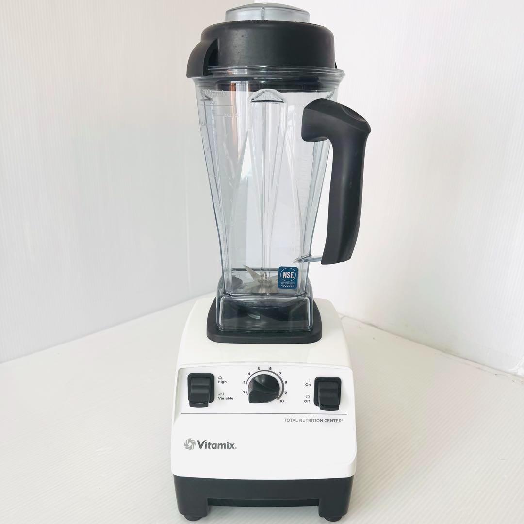 【美品】Vitamix ミキサー　VM0111 ホワイト