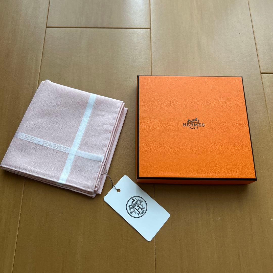 新品未使用(タグ付き)HERMES ピンク ストライプ ハンカチ