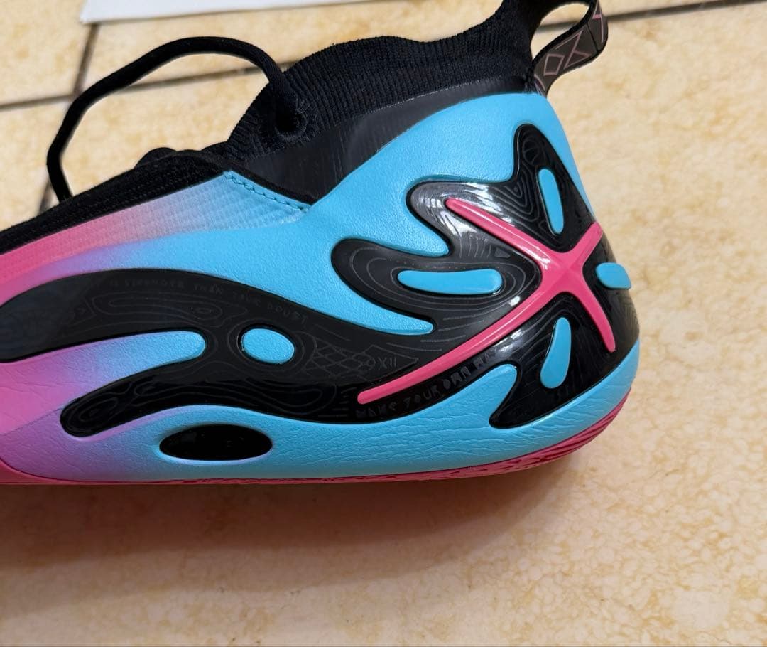 美品【LI-NING】 way of wade11マイアミ25.5cm 箱あり