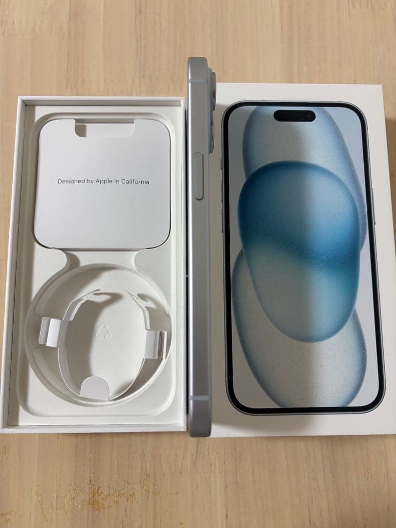 iPhone15 128GB ブルー SIMフリー