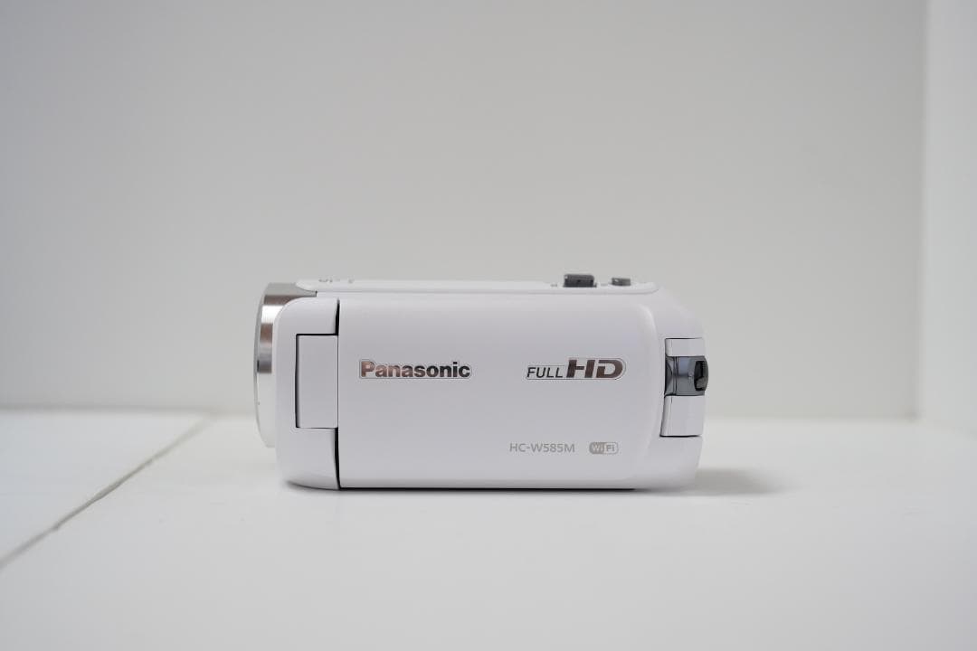【新品同様】Panasonic HC-W585M+アクセサリーキット+三脚