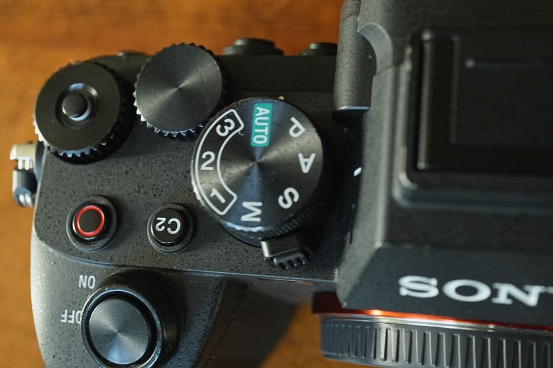 SONY α74 ミラーレスカメラ 本体と付属品