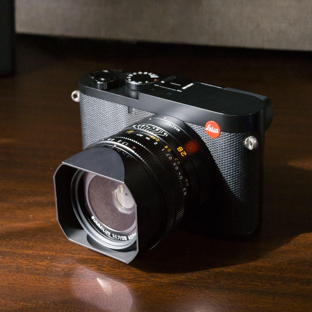 ライカLEICA カメラ Q2 付属品付き