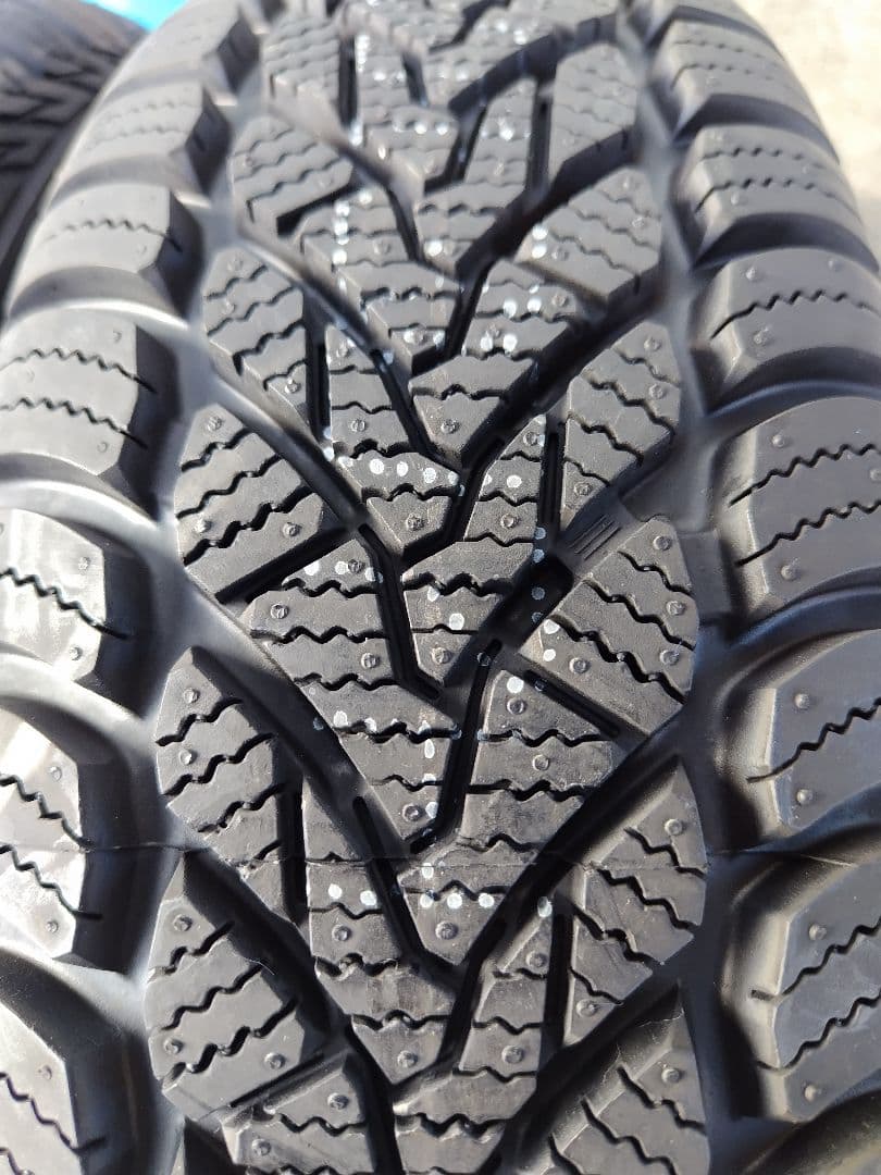 155/65R13【2/2】オールシーズンタイヤ新品、アルミホイール付、2本分割