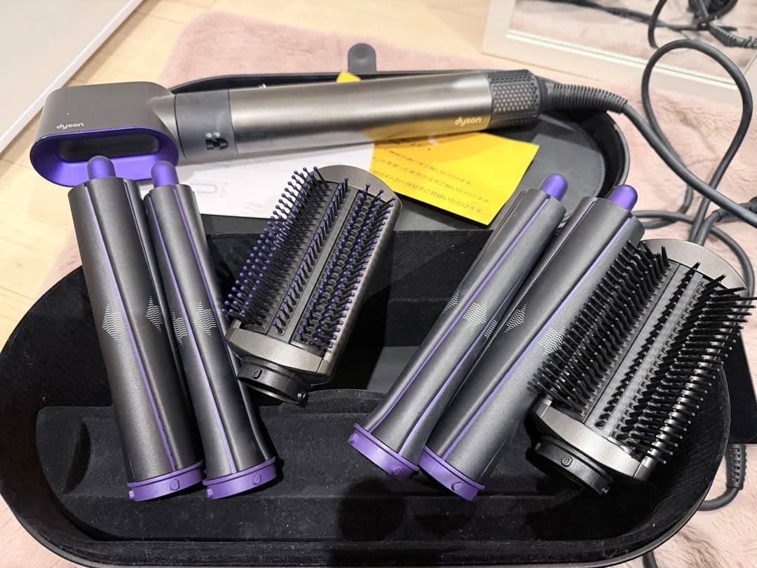 dyson カールドライヤー 6アタッチメント付き