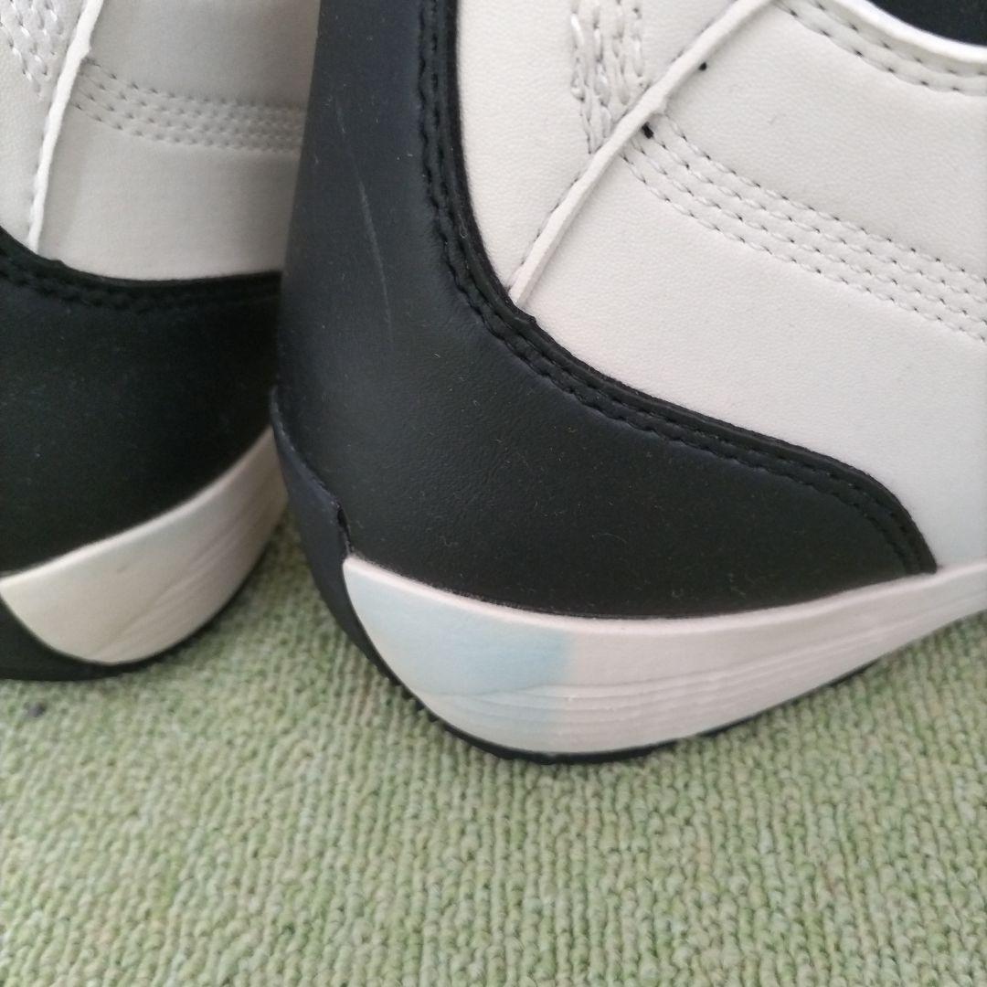 SALOMON IVY BOA 24cm スノーボードブーツ (女性用)