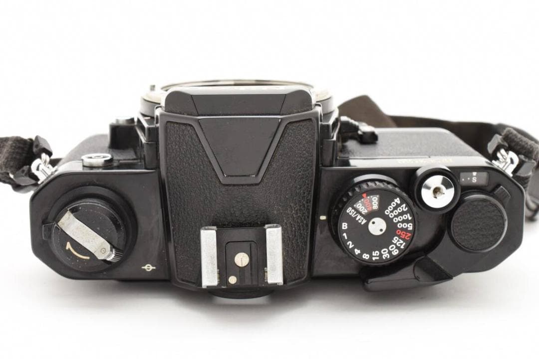 ニコン　Nikon New FM2 ボディ CE刻印 + MF-16 81