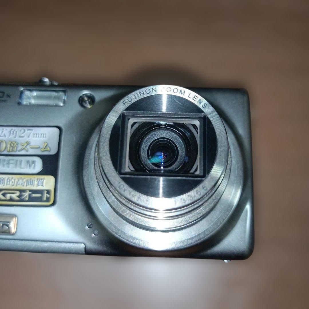 FUJIFILM FinePix F70EXR コンパクトデジタルカメラ