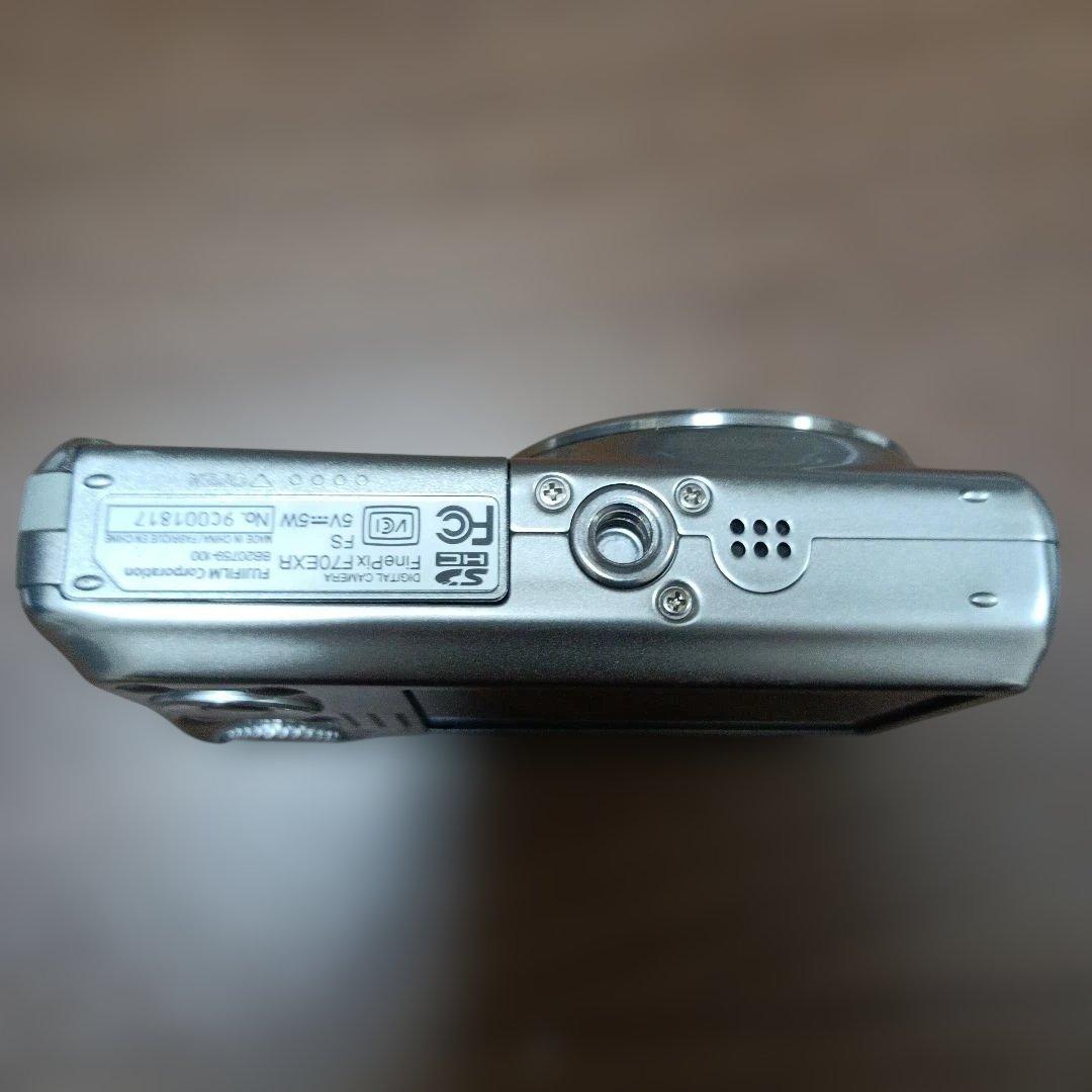 FUJIFILM FinePix F70EXR コンパクトデジタルカメラ