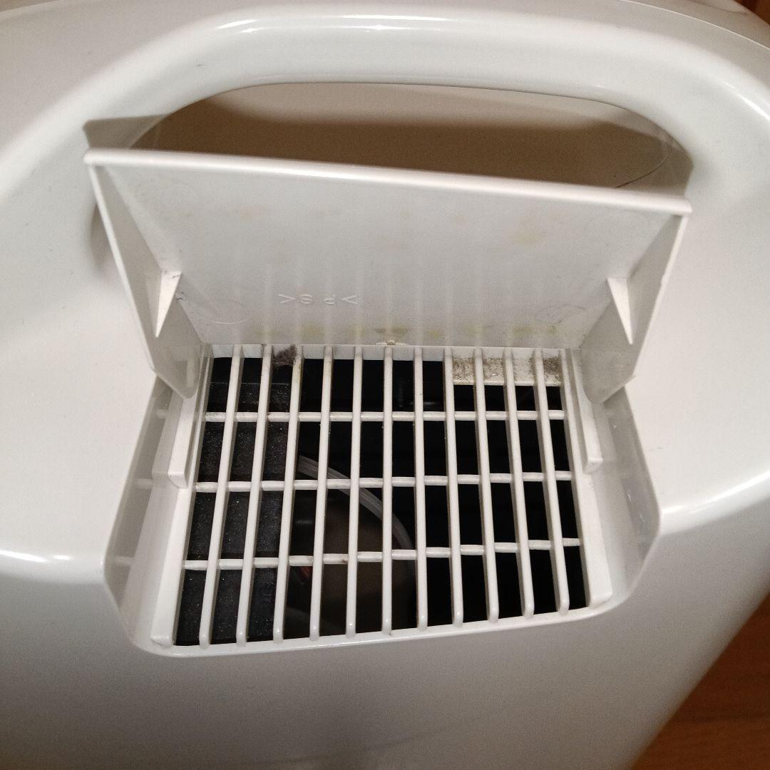 CORONA　衣類乾燥除湿機。 2018年製。