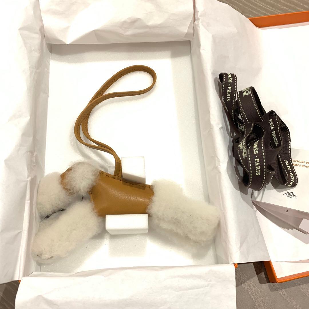 新品未使用エルメス バディチャーム 犬 白 ゴールド