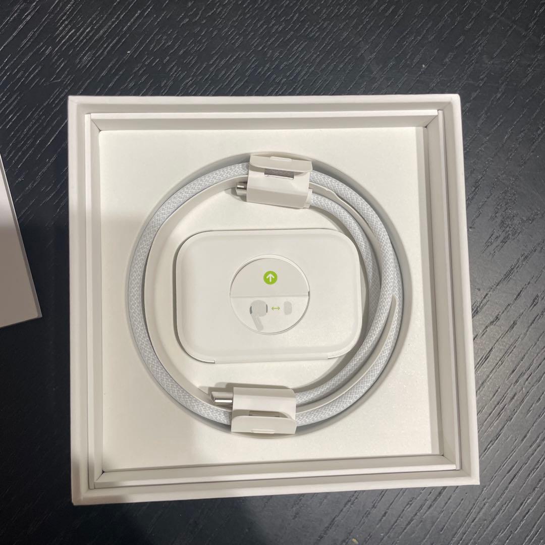 AirPods Pro (第2世代) 本体 + MagSafe充電ケース