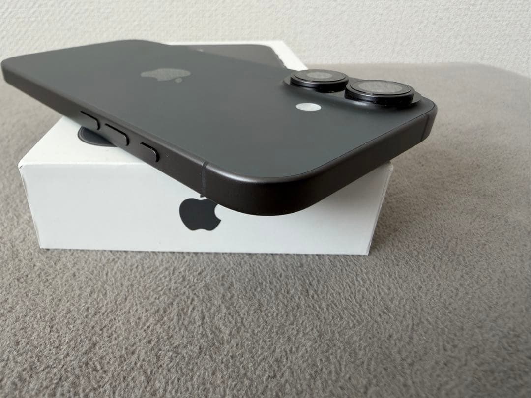 【美品】iPhone17/256GB/ブラック