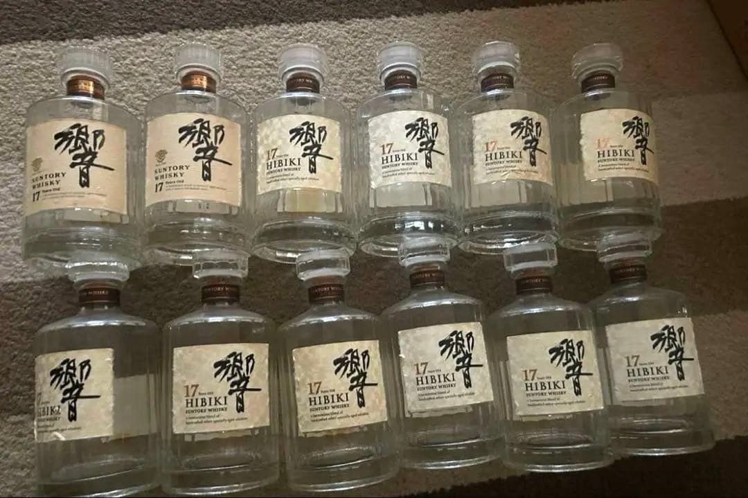 ※ 空瓶※ 響 17年 ウイスキー サントリー 空ボトル まとめ売り