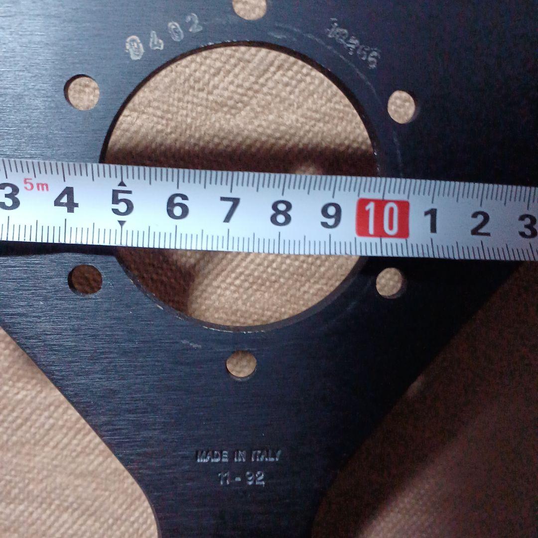 [中古品]　MOMO　ステアリング　(Made　in　Italy)　一種