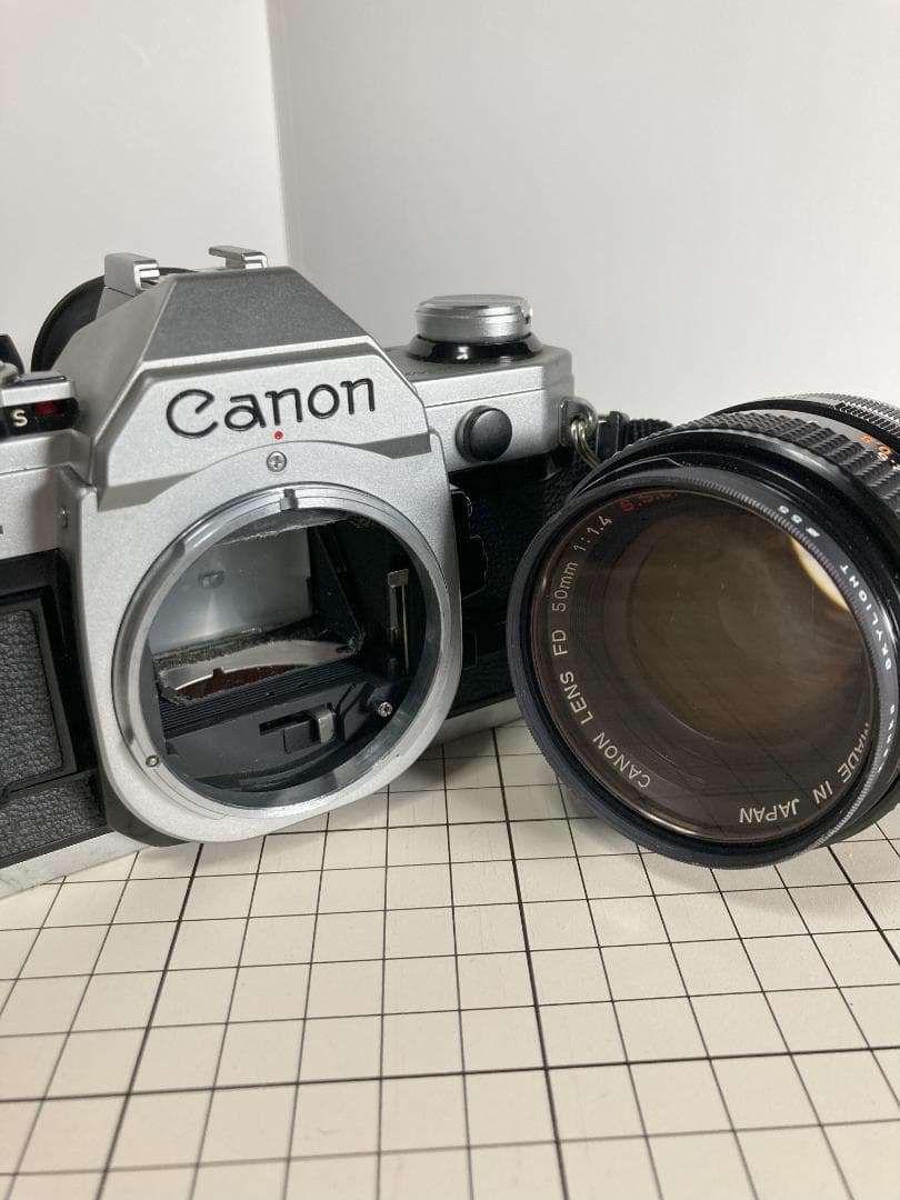 Canon AE-1 フィルム一眼レフカメラ　動作確認済
