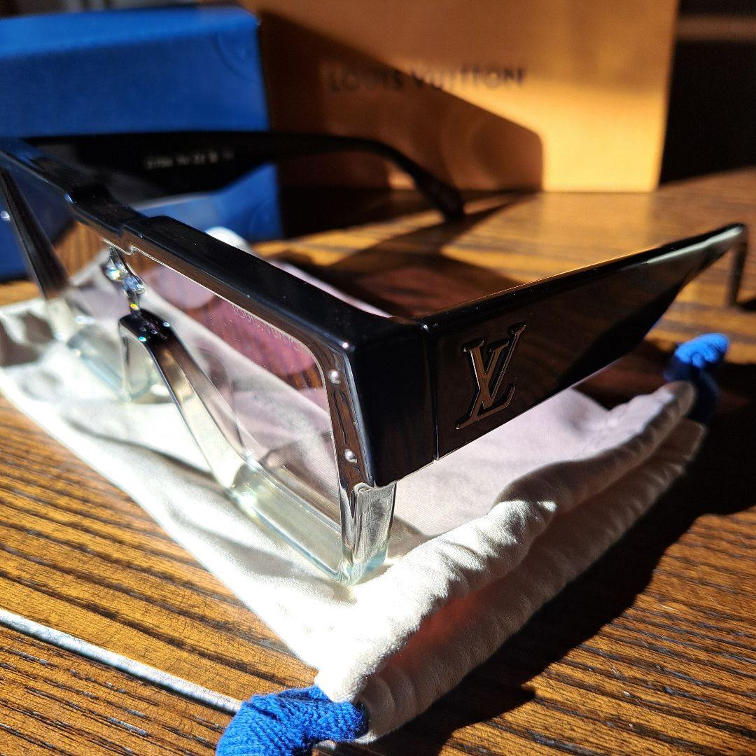 t.k.mom Vuittonサイクロンサングラスz1736etv1292