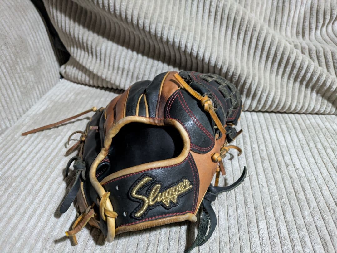 軟式野球グローブ 内野手用 久保田スラッガー 石川雄洋モデル