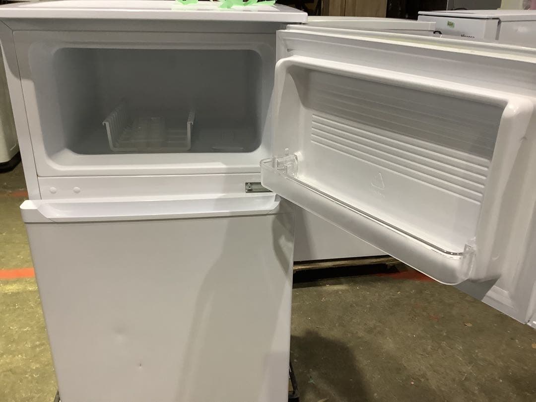 【小さめ】アイリスオーヤマ 2ドア冷蔵庫 IRSD-9B-W 90L 20年製