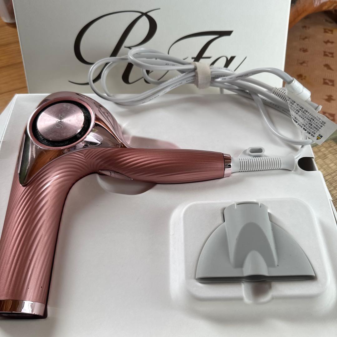 リファピンク ヘアドライヤー(Refs)