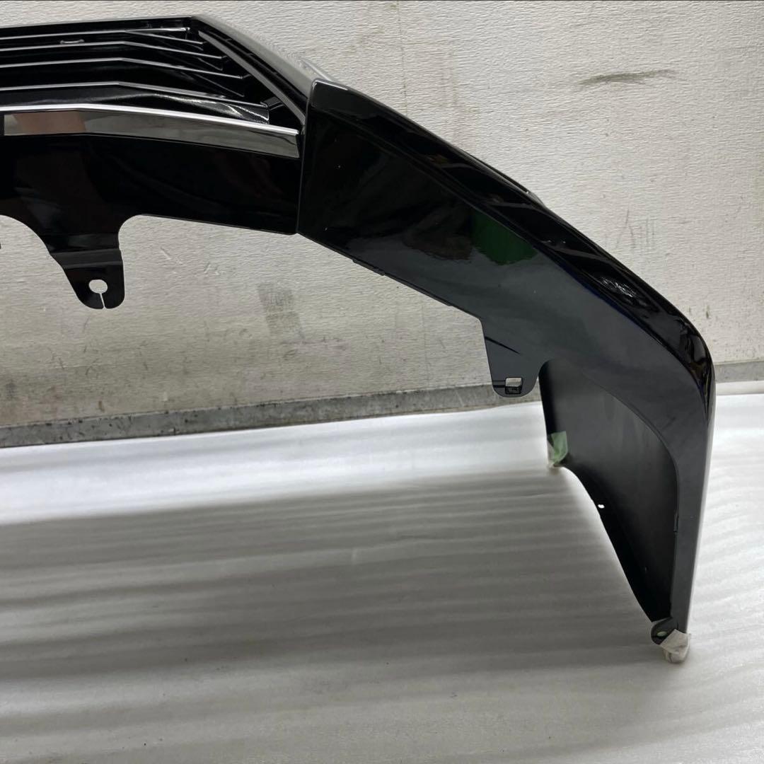 80系 ヴォクシー 後期☆煌きZSⅡ☆純正フロントバンパー☆黒.ブラック.202