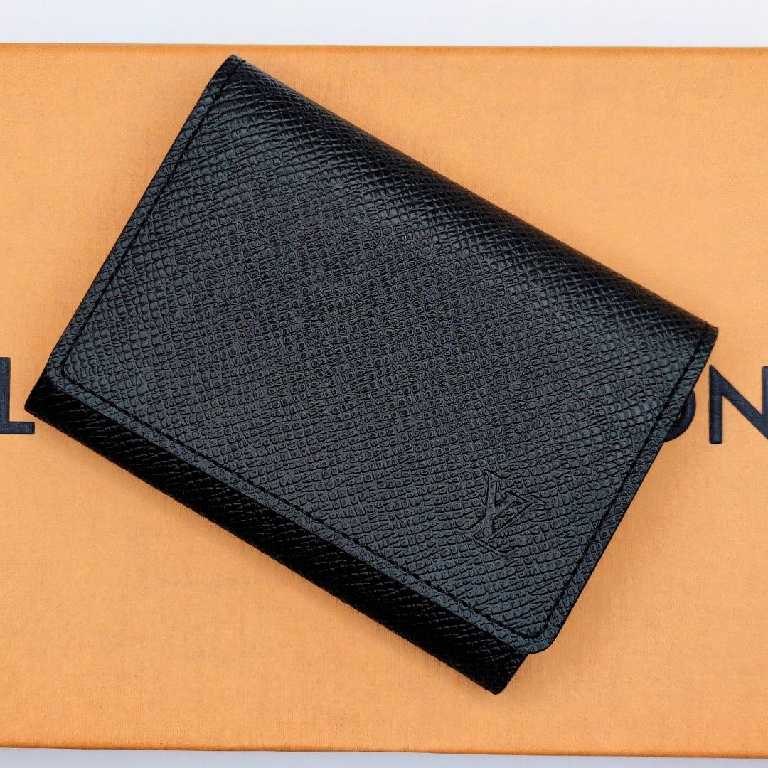 新品✨ルイヴィトン 名刺入れ タイガ アンヴェロップ カルトドゥヴィジット 黒