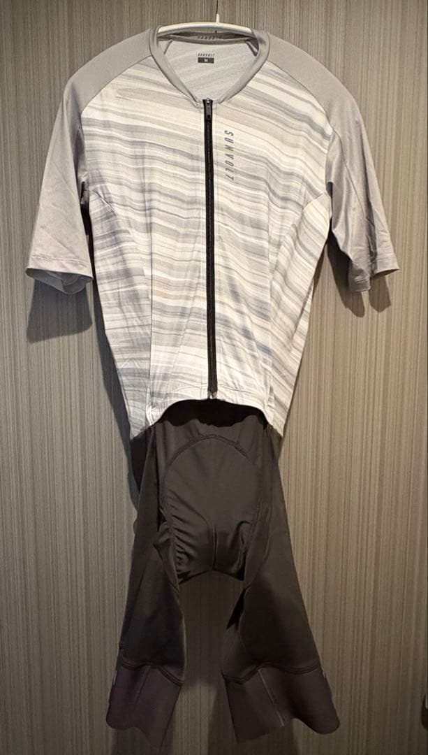 サンボルト　ワンピースジャージ