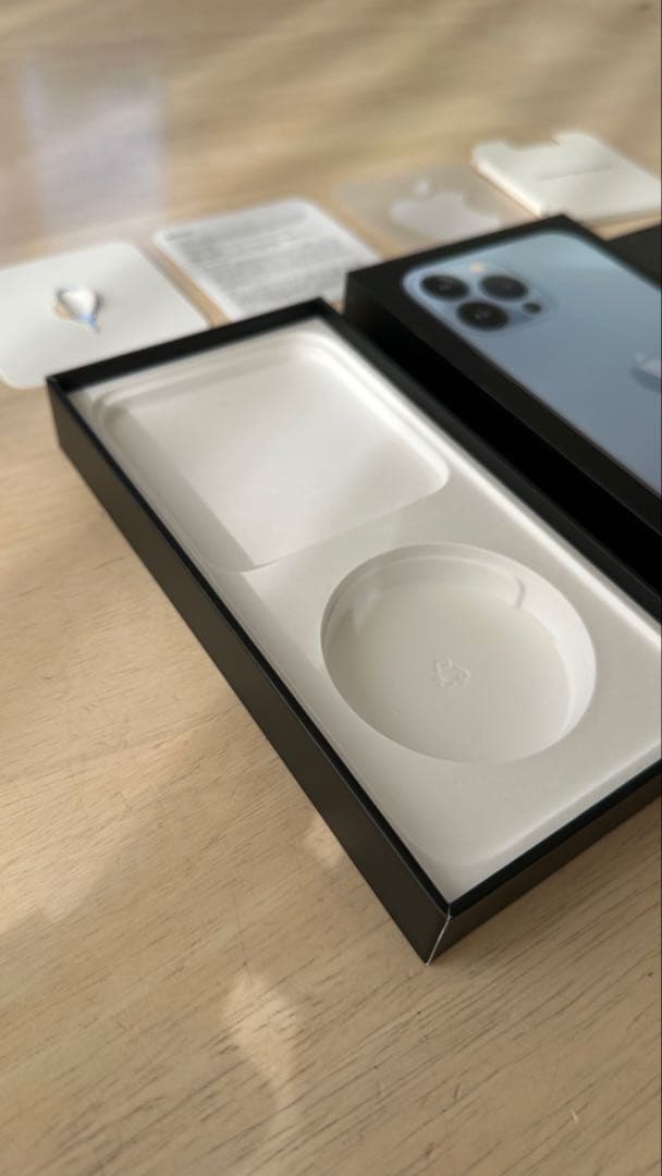 iPhone13promax256 本体 シエラブルー SIMフリー