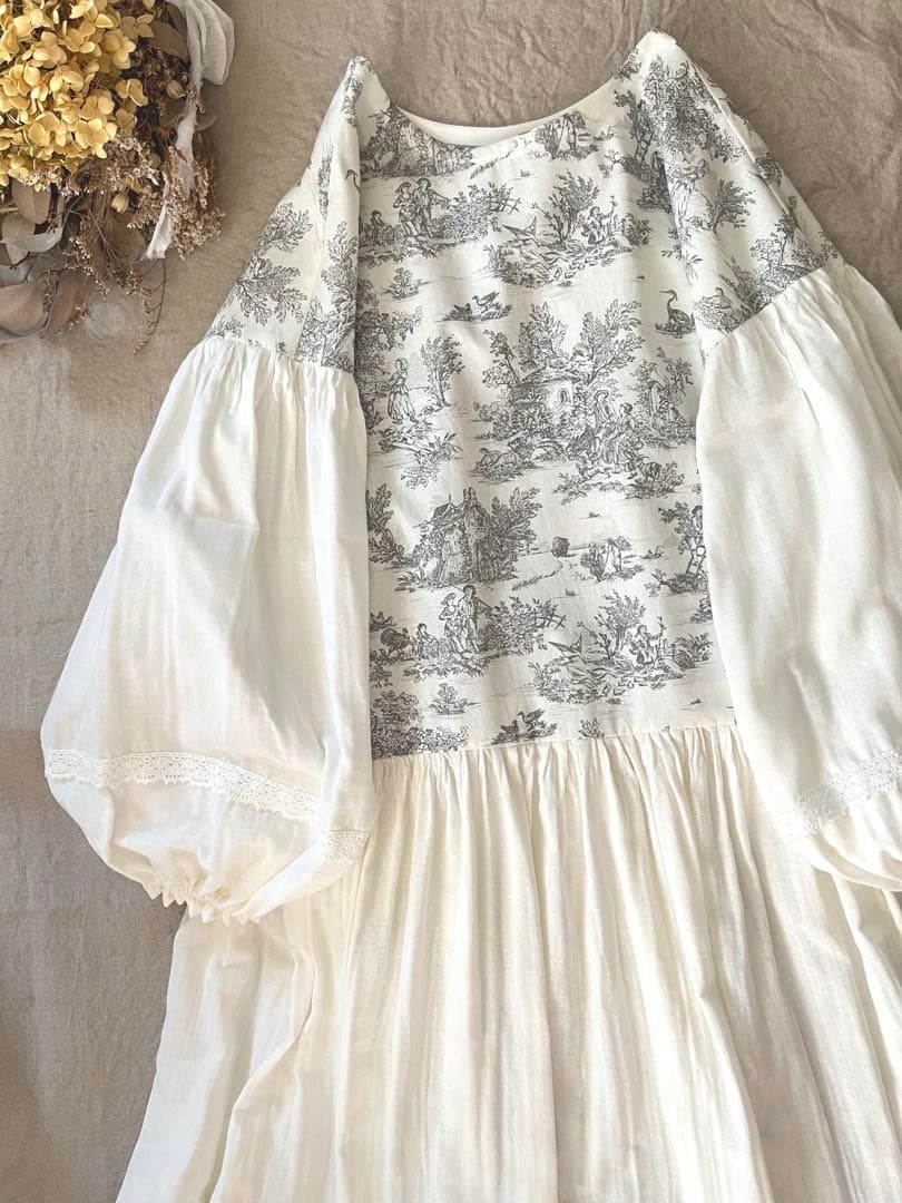 トワルドジュイ柄&ダブルガーゼマキシ丈ローウエストギャザーワンピース。.＊