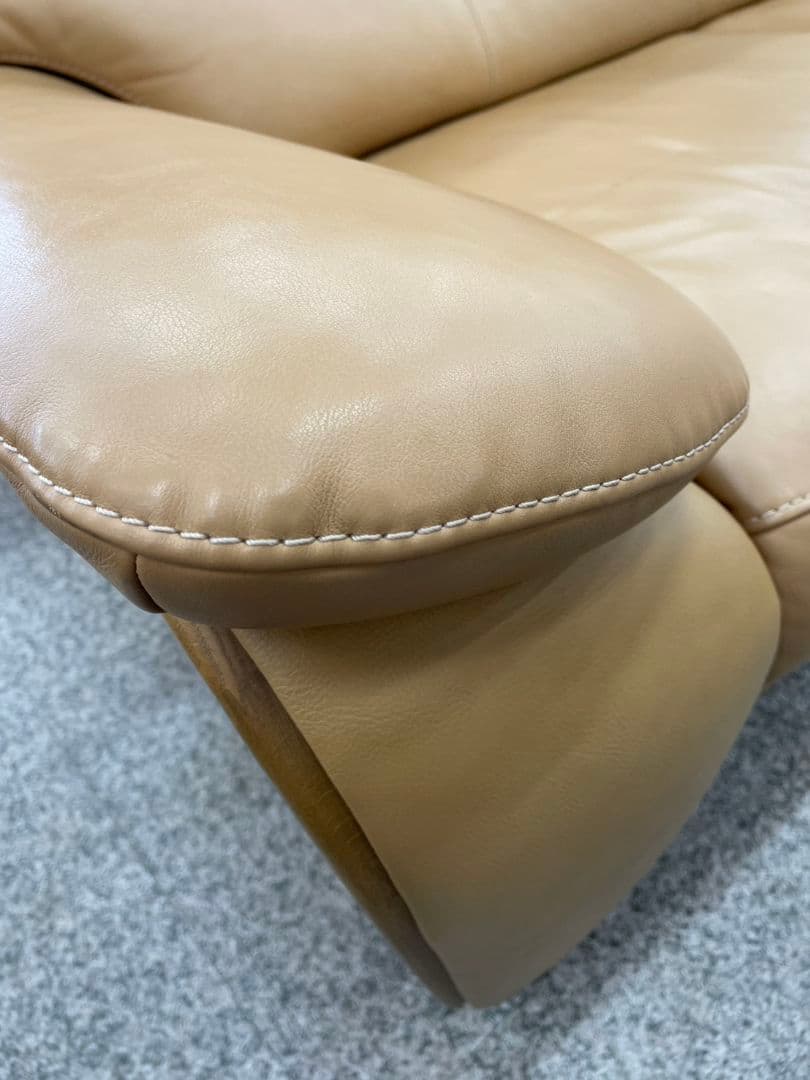 カリモク chitano チターノ ２人掛けソファ　ブラウン系