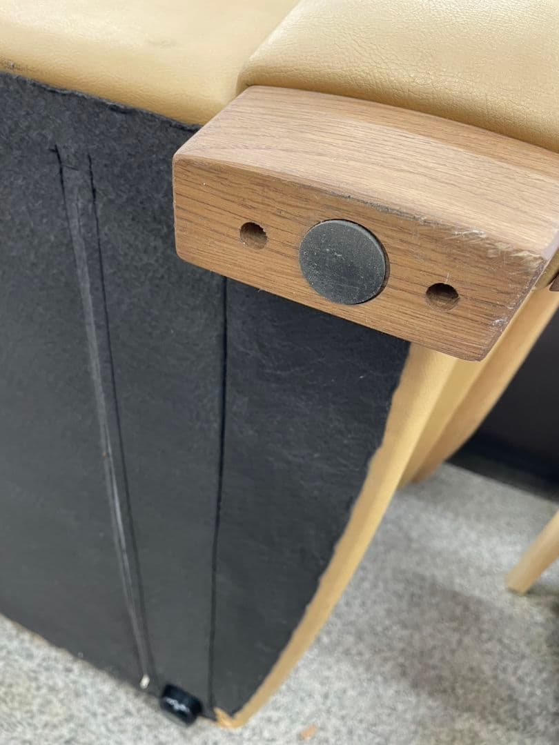 カリモク chitano チターノ ２人掛けソファ　ブラウン系