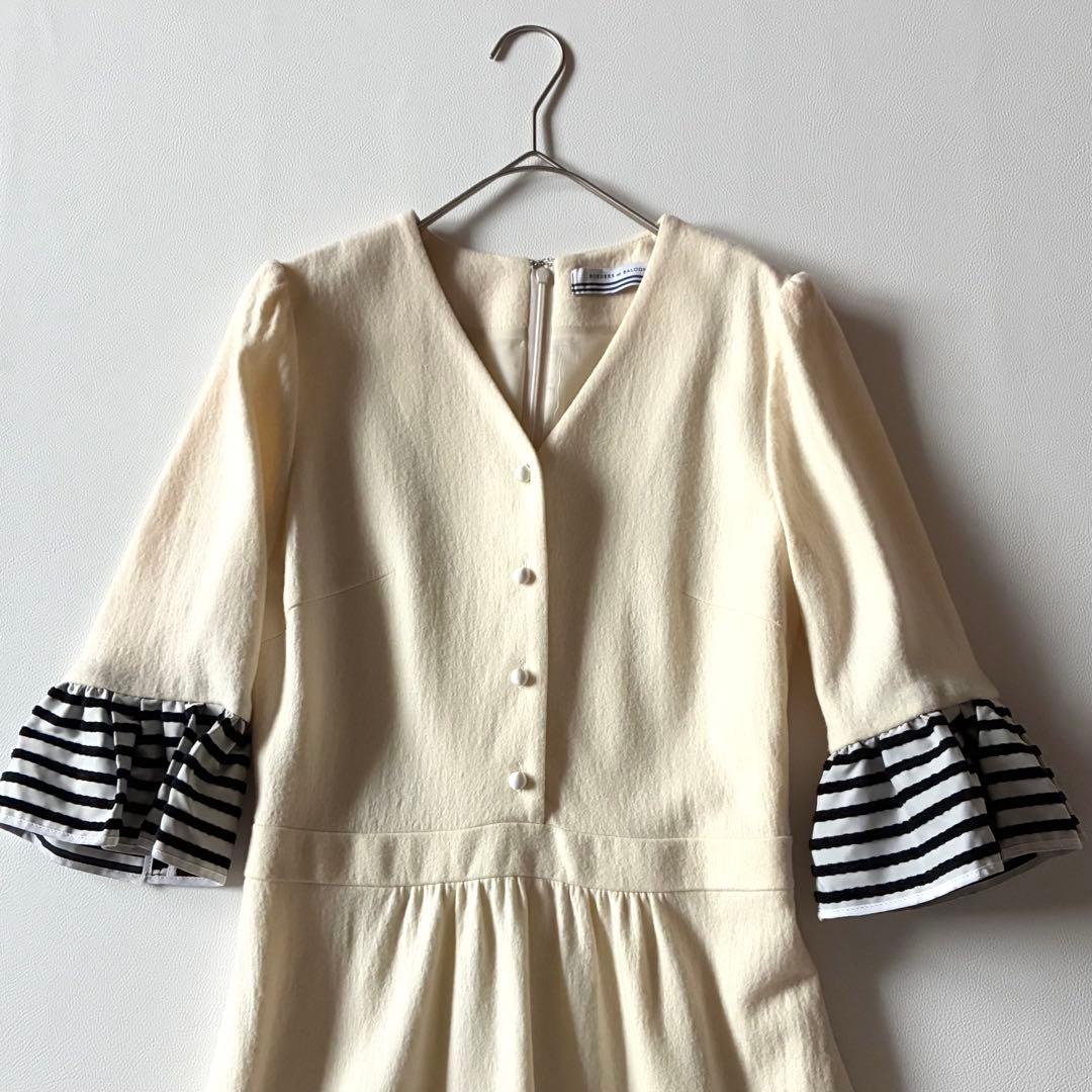 ボーダーズアットバルコニー　ティアードドレス　ワンピース　ウール　フリル袖　36