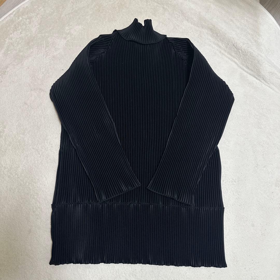 kotohayokozawa ブラック プリーツ長袖トップス