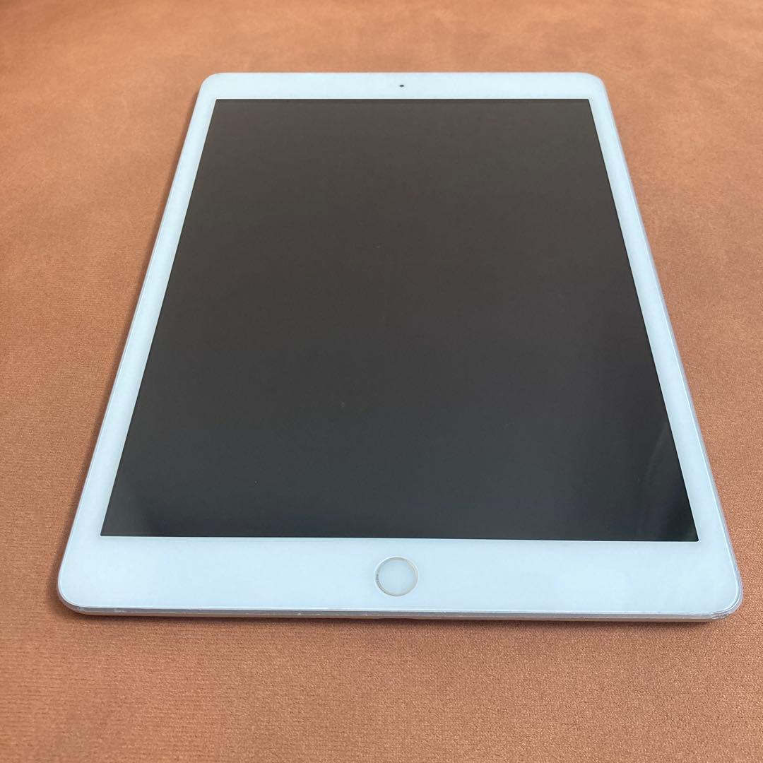 343【早い者勝ち】電池最良好☆iPad7 第7世代 32GB WIFIモデル☆