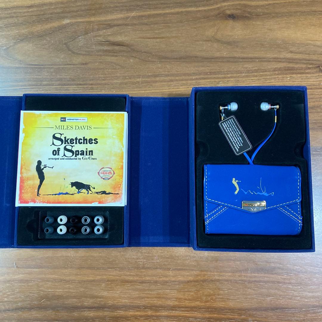 MILES DAVIS カナル型有線イヤフォン　マイルスデイヴィス