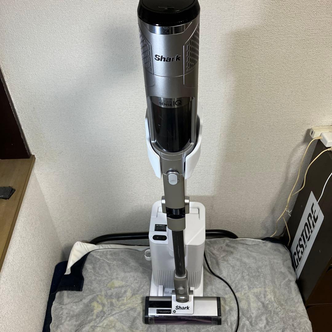 Shark SENSE IQ スティッククリーナ　ジャンク品
