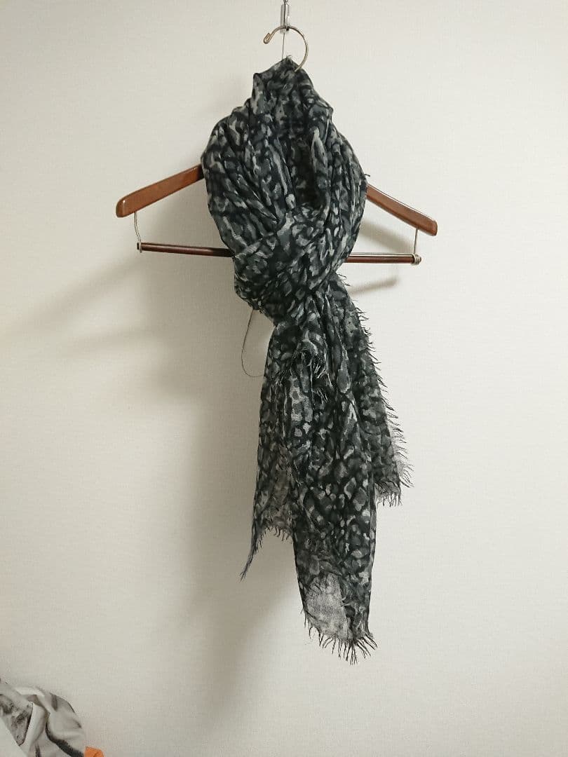 ルイ・ヴィトン LOUIS VUITTON ストール　ショール　カモフラ　グレー