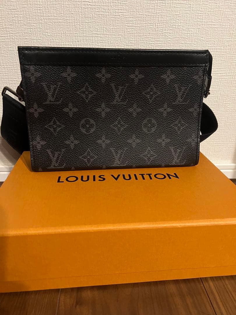 ルイヴィトン M81124 ガストンウエアラブルウォレットショルダーバッグ