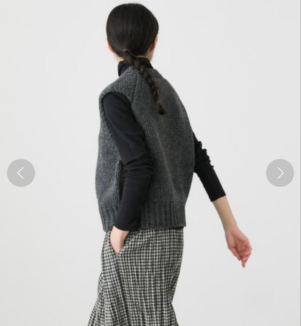 かぐれ　ラムウールボタンニットベスト　チャコールグレー　極美品　お値下げ