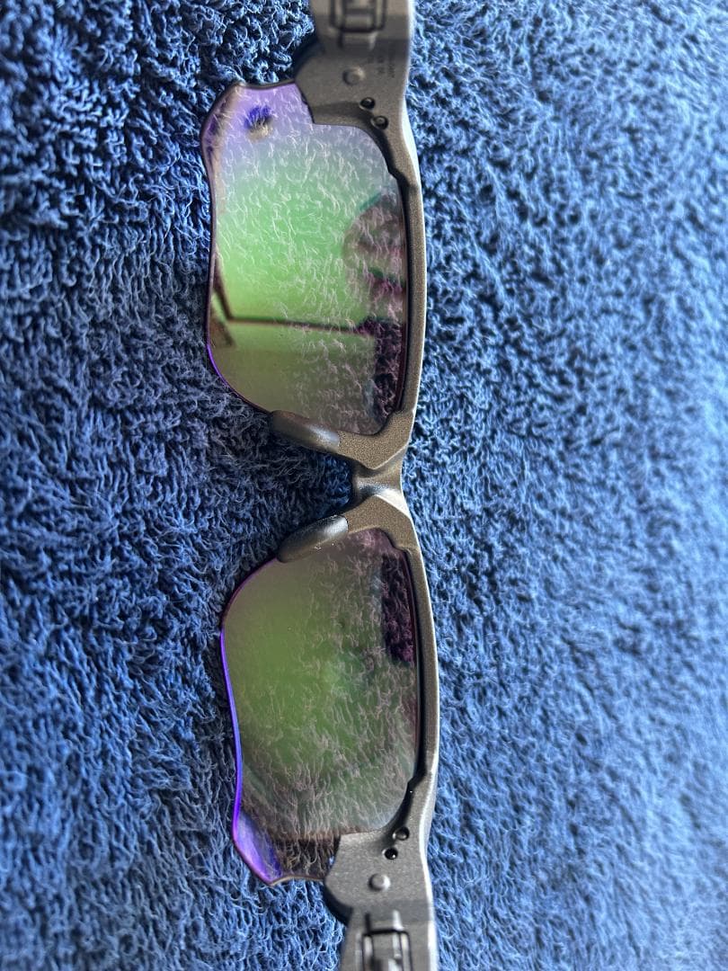 Oakley サングラス ブラックフレーム ブルーレンズ