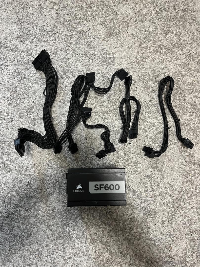 Corsair SF600 SFX電源ユニット 600W