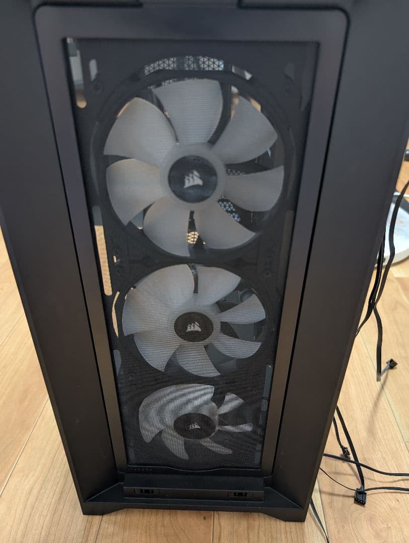 【美品】Corsair 4000X RGB PCケース ＋ おまけファン付き