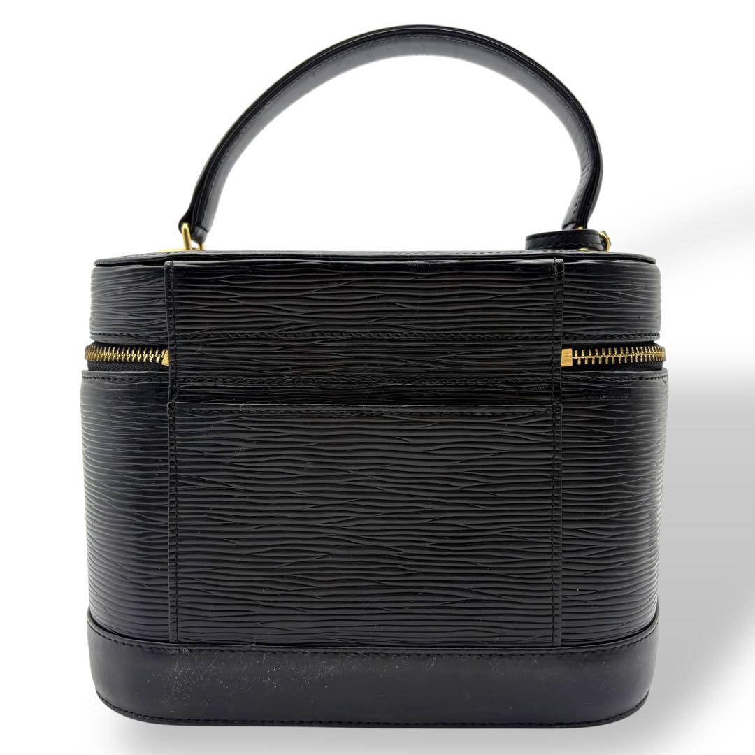 専用 ヴァレンティノガラヴァーニ バニティバッグ レザー ブラック チャーム